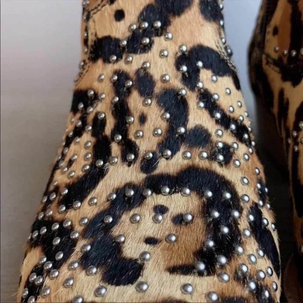 🐆GIANNI BINI STUDDED LEOPARD BOOTIES